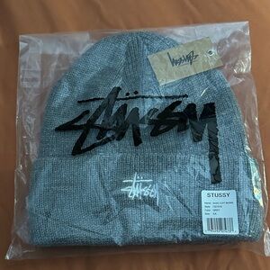 Stussy Basic Cuff Beanie in Grey